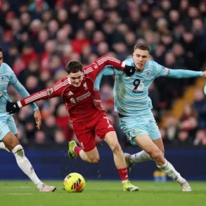 OD体育登录-【英超】维尔茨爆射，爱德华兹扳平，利物浦1-1伯恩利